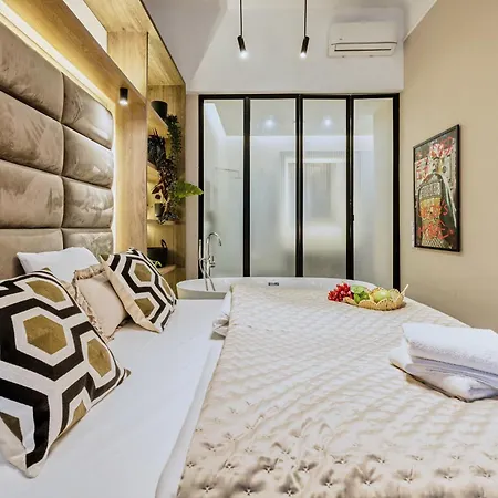 Luxe 3bed 3bath Steps To New York Cafe & Szimpla Kert 公寓