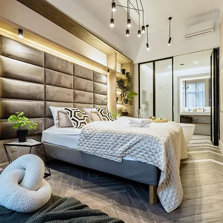 公寓 Luxe 3bed 3bath Steps To New York Cafe & Szimpla Kert 布达佩斯
