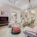 Luxe 3bed 3bath Steps To New York Cafe & Szimpla Kert Apartamento