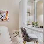Luxe 3bed 3bath Steps To New York Cafe & Szimpla Kert Apartamento *