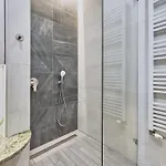 Luxe 3bed 3bath Steps To New York Cafe & Szimpla Kert *
