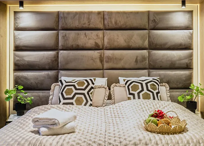 Luxe 3bed 3bath Steps To New York Café&szimpla Kert * Budapest