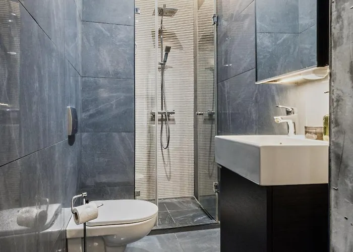 Luxe 3bed 3bath Steps To New York Café&szimpla Kert Budapest